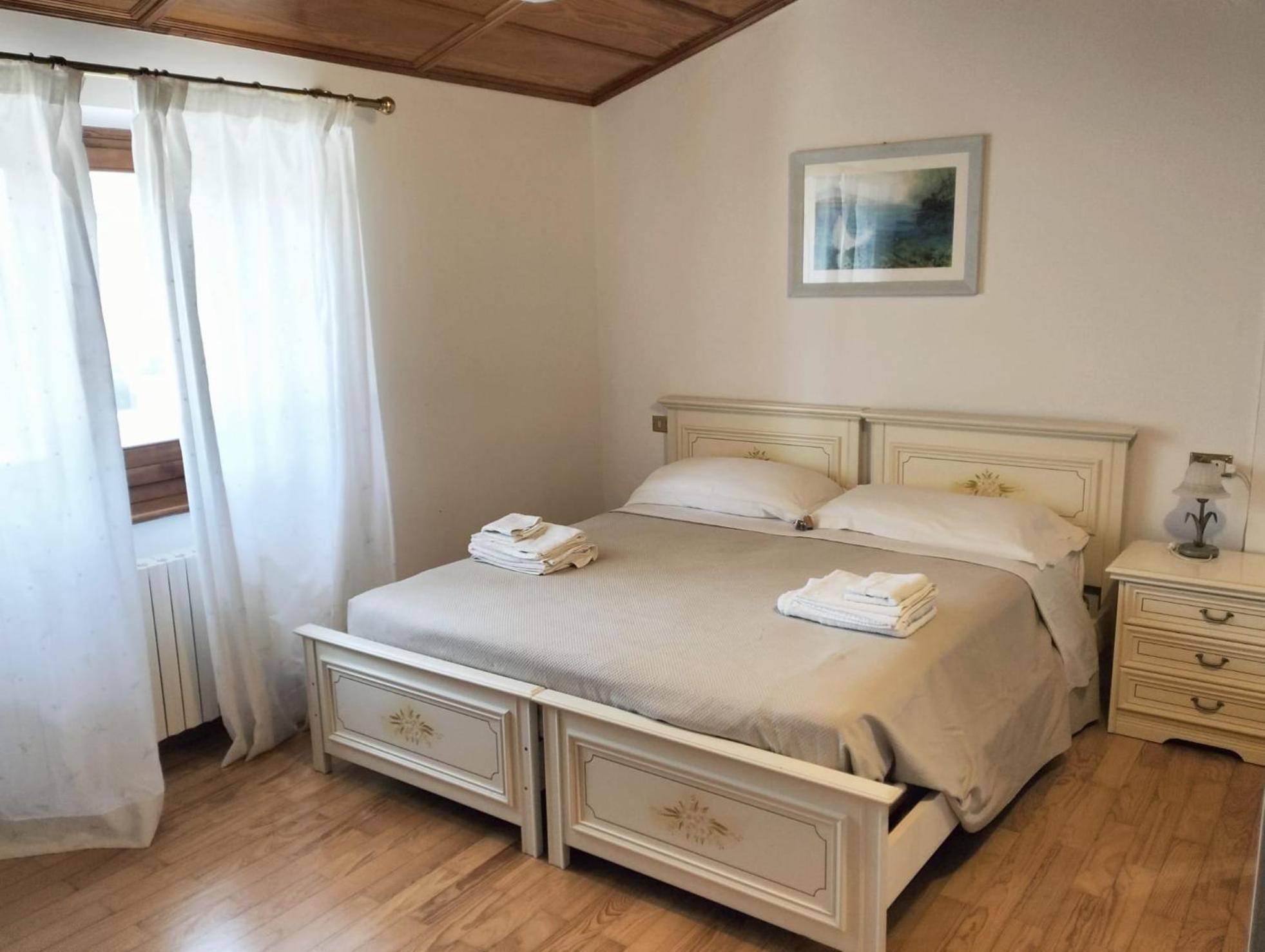 Villa Montegenco Comunanza Eksteriør billede